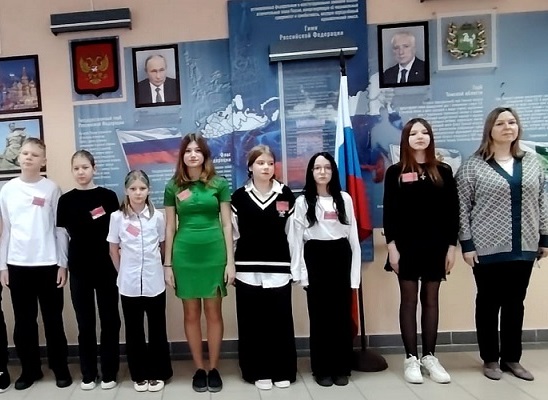 Торжественная линейка Торжественная линейка.