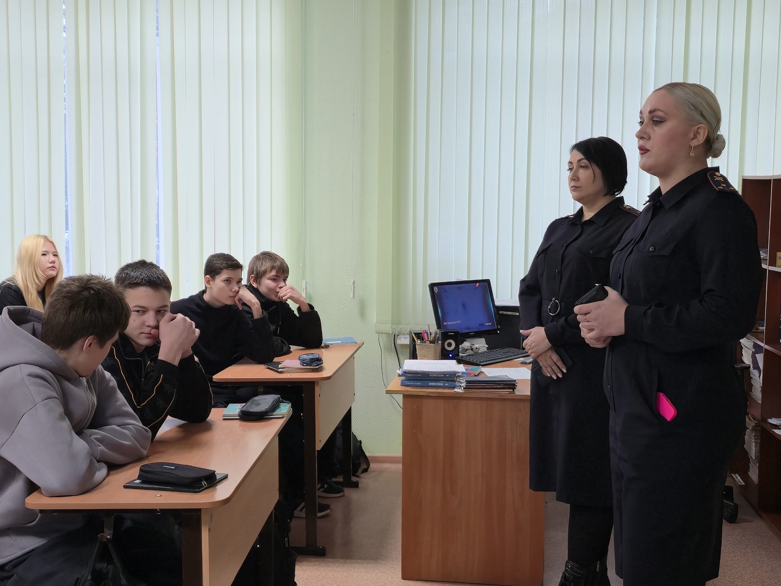 Профилактические беседы.