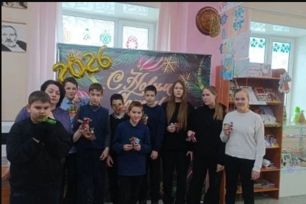 📚✨ Творческий мастер-класс в Моряковской библиотеке им. М.Л. Халфиной .