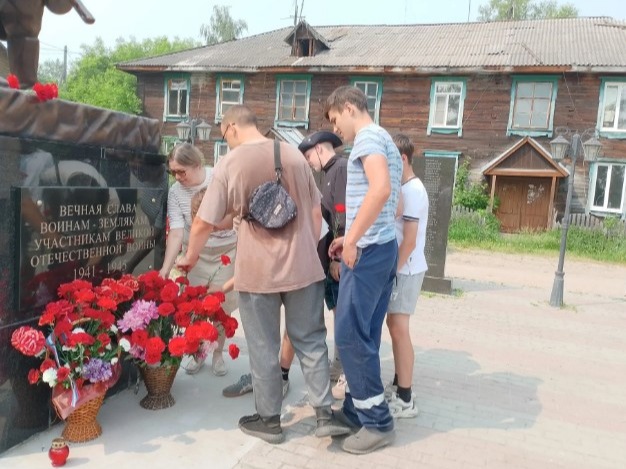 «Память у обелиска» «Память у обелиска».